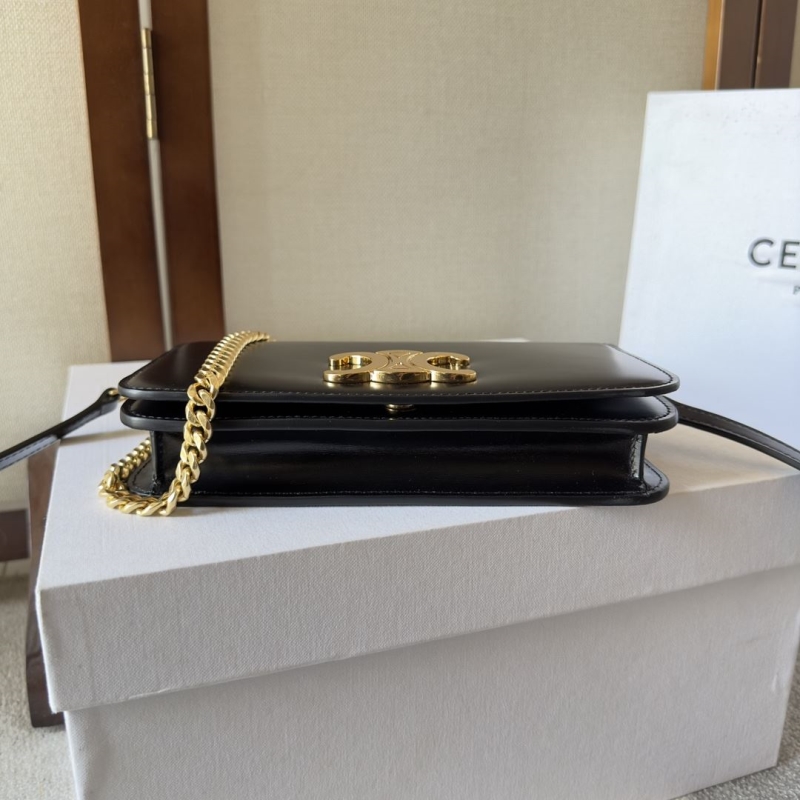 Ce1i*e triomphe bags